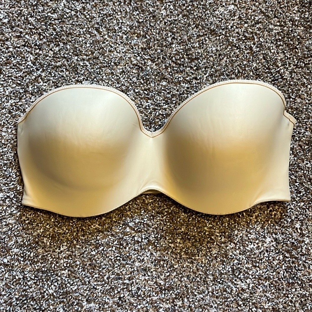 3/$15 Strapless bra 36DD 3for$15!!